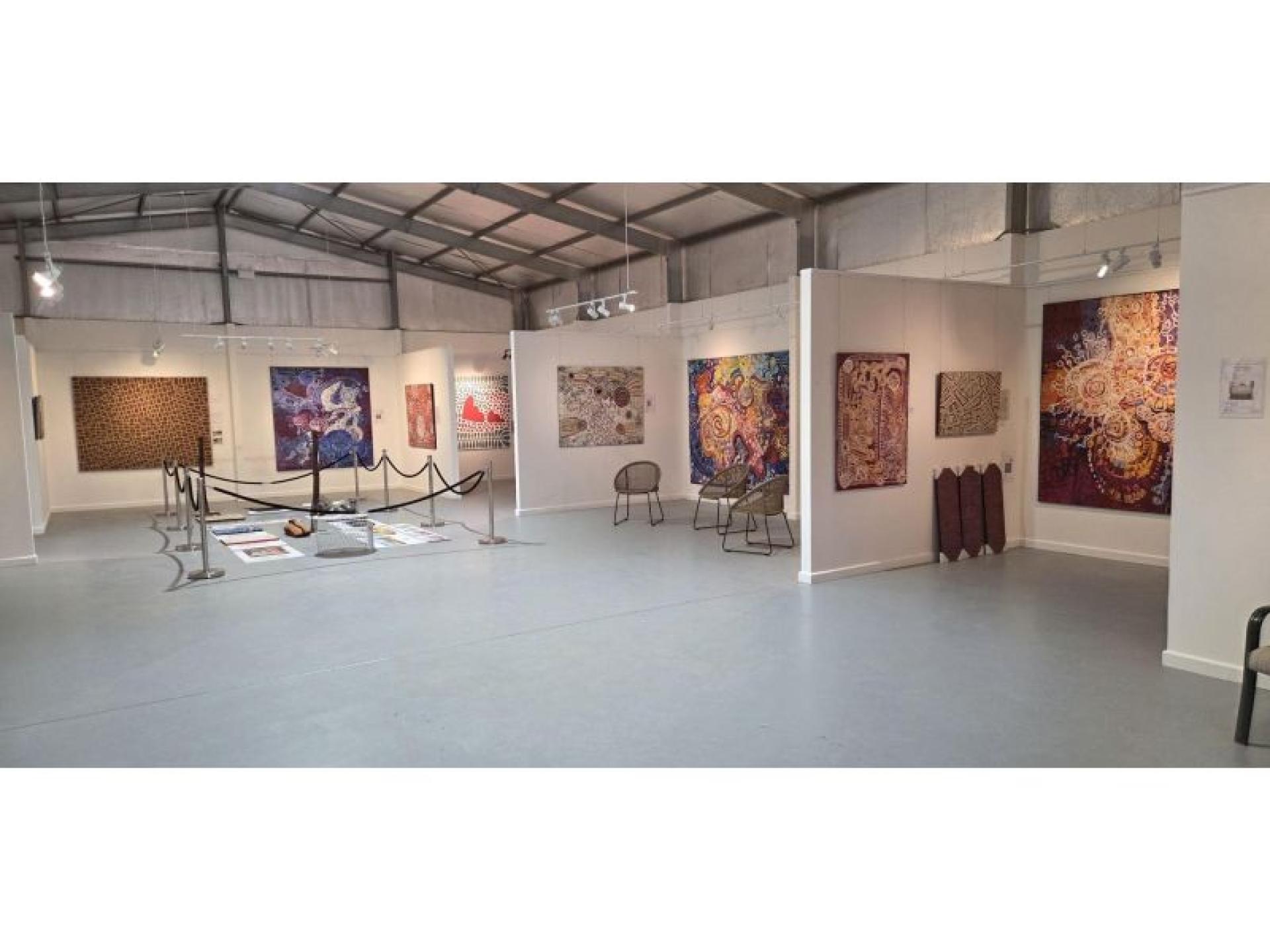 Renowned Aboriginal Art Gallery 676766 3