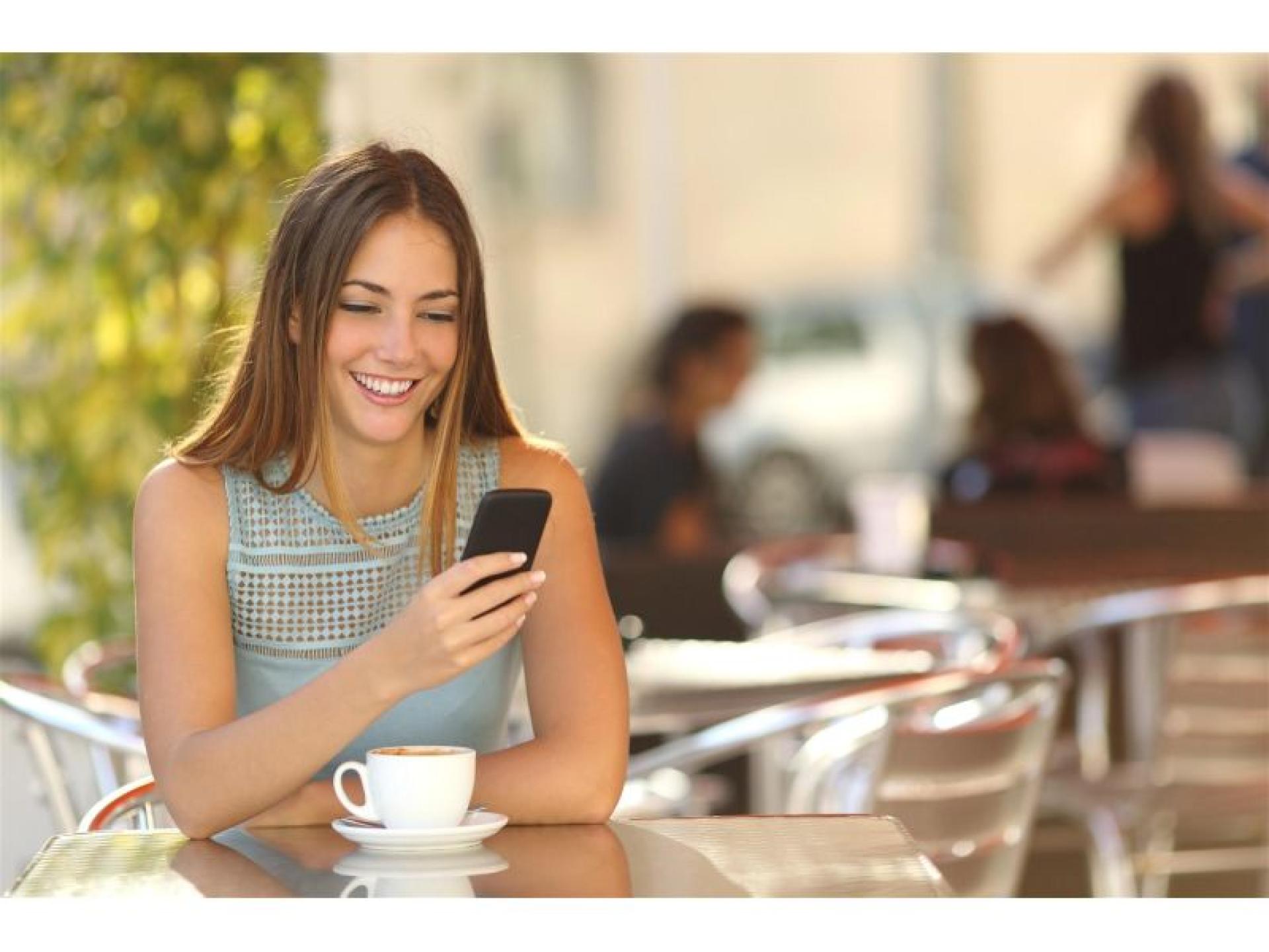 Busy Sunshine Coast Cafe 683095 1