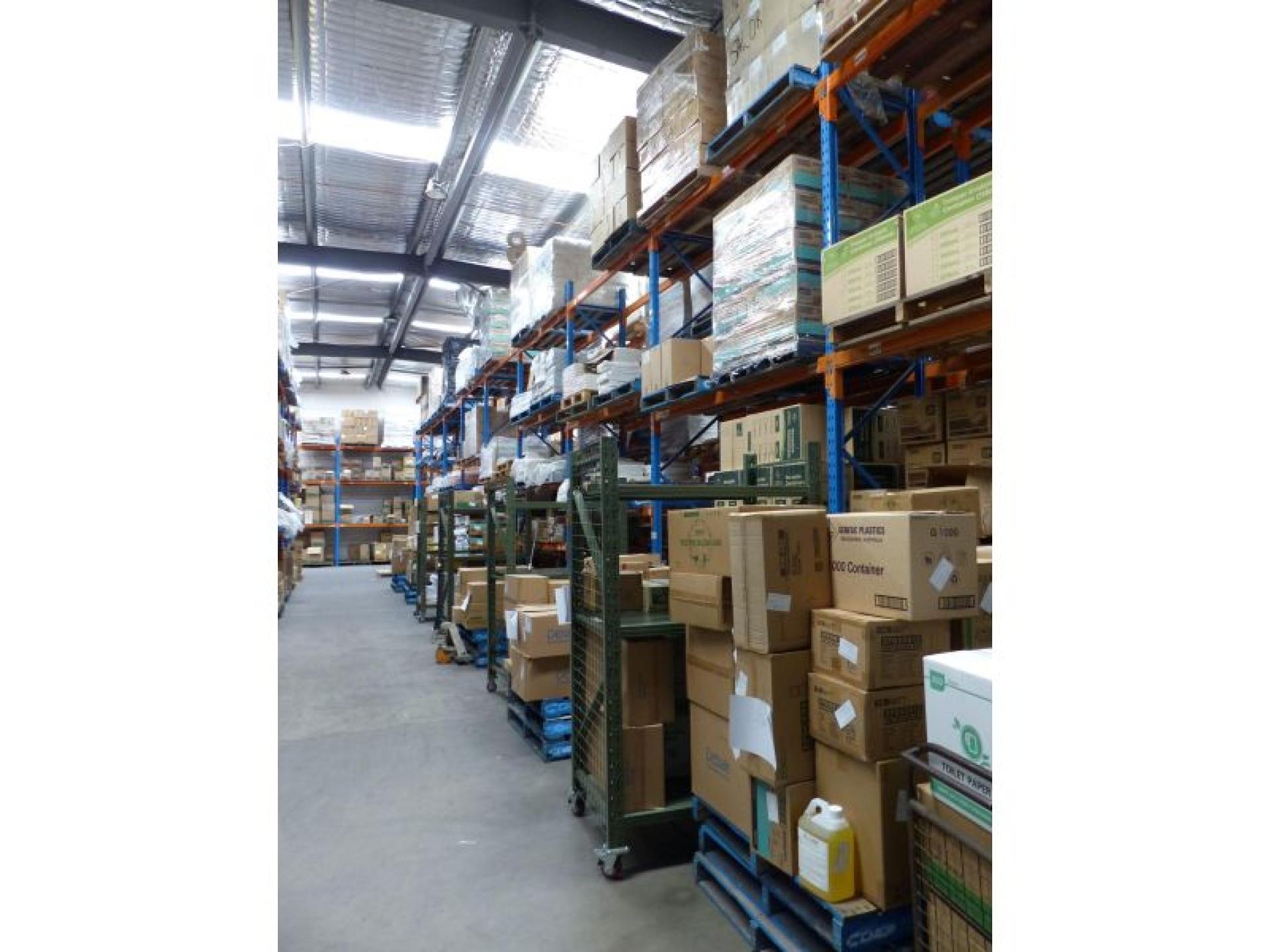 Established Packaging Manufacturer & 678018 2
