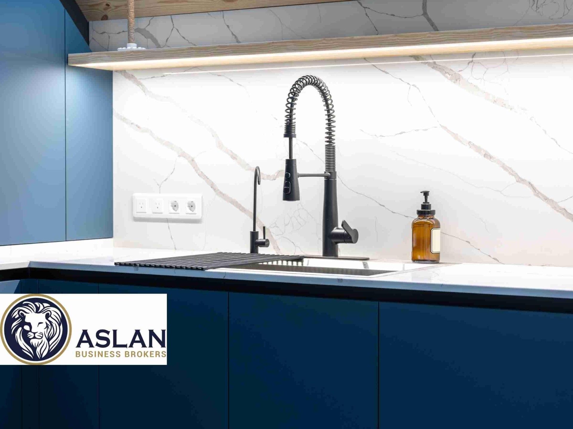 Wholesale Bathroom/kitchen Supplies Business 680723 3