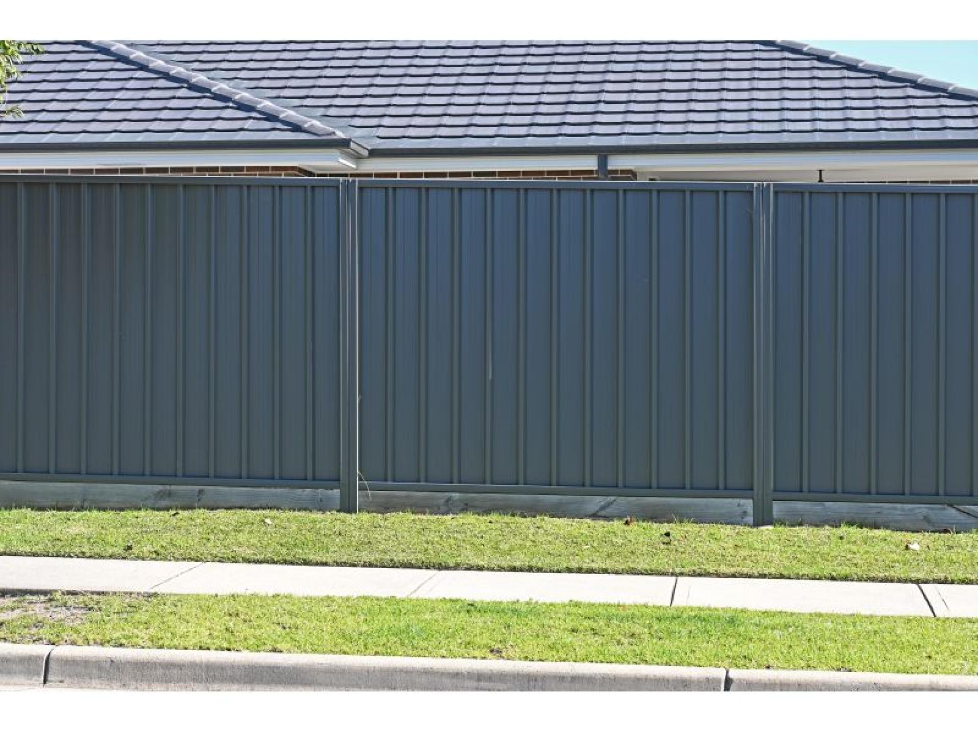 Leading Fencing Contractor Established 681239 1