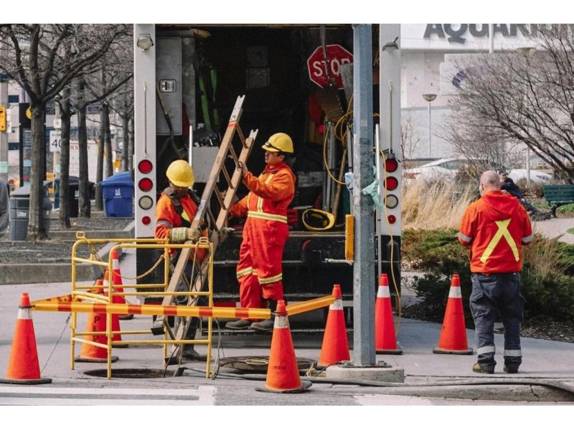 Traffic Management Control Business 681237 1
