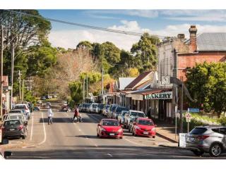 Thriving Gippsland Business-Six Figure Income