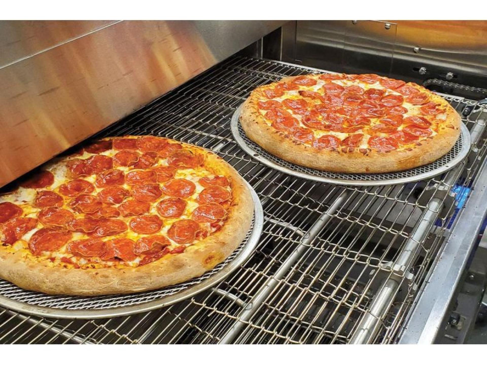 Busy Pizza & Pasta 668890 3