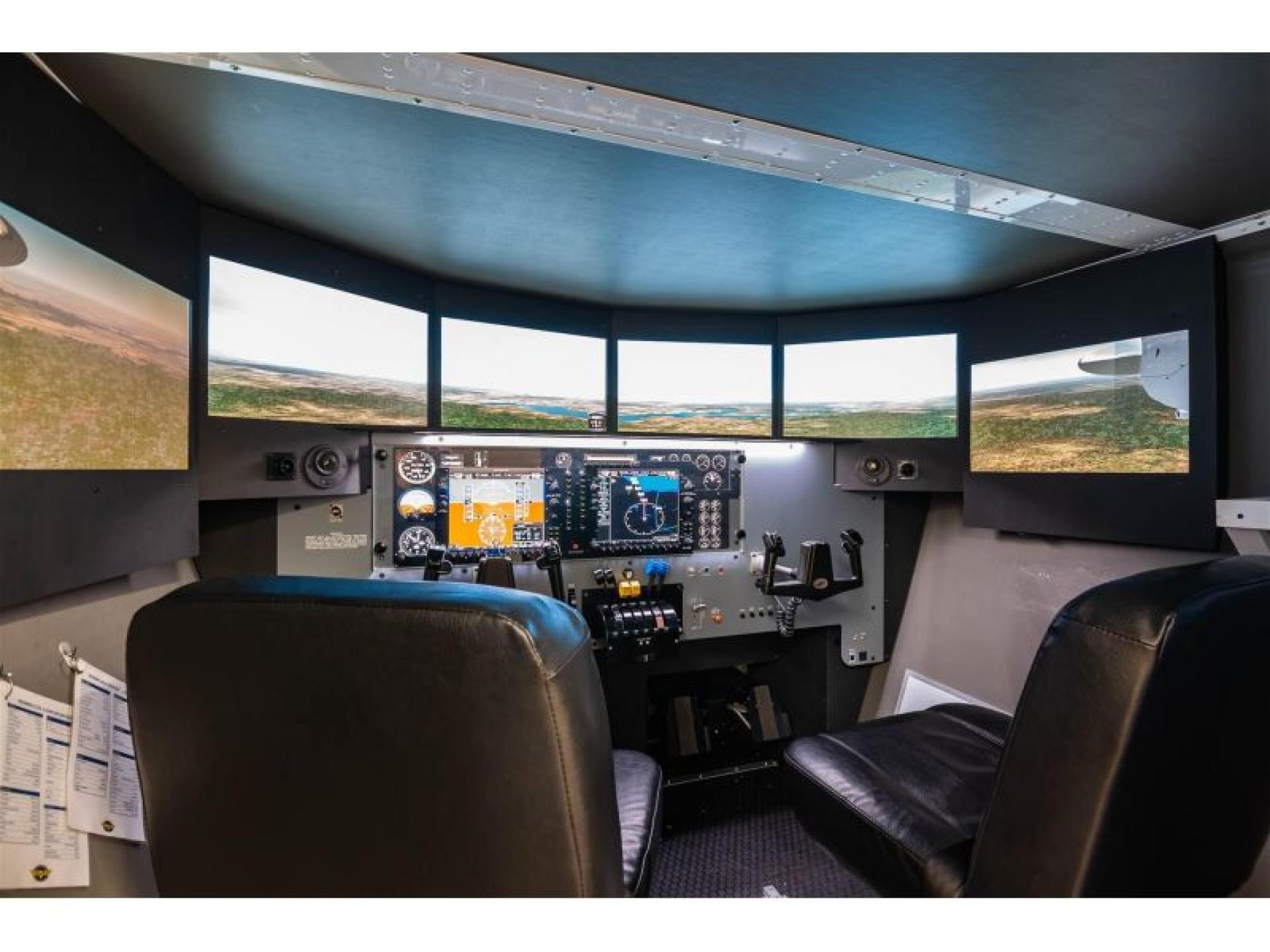 Flying School - Pilot 665362 2