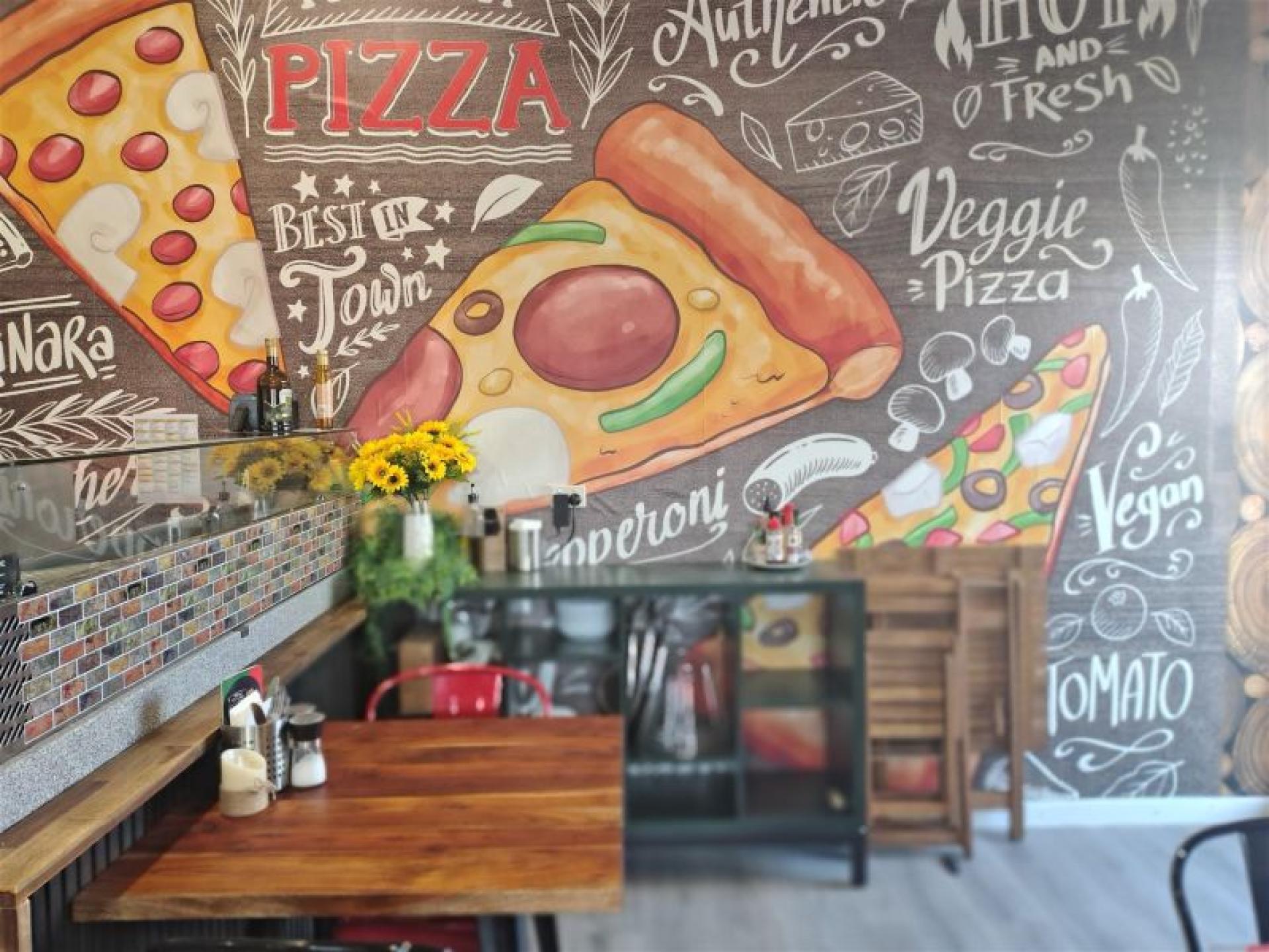 Authentic Neapolitan Pizzeria 684994 3