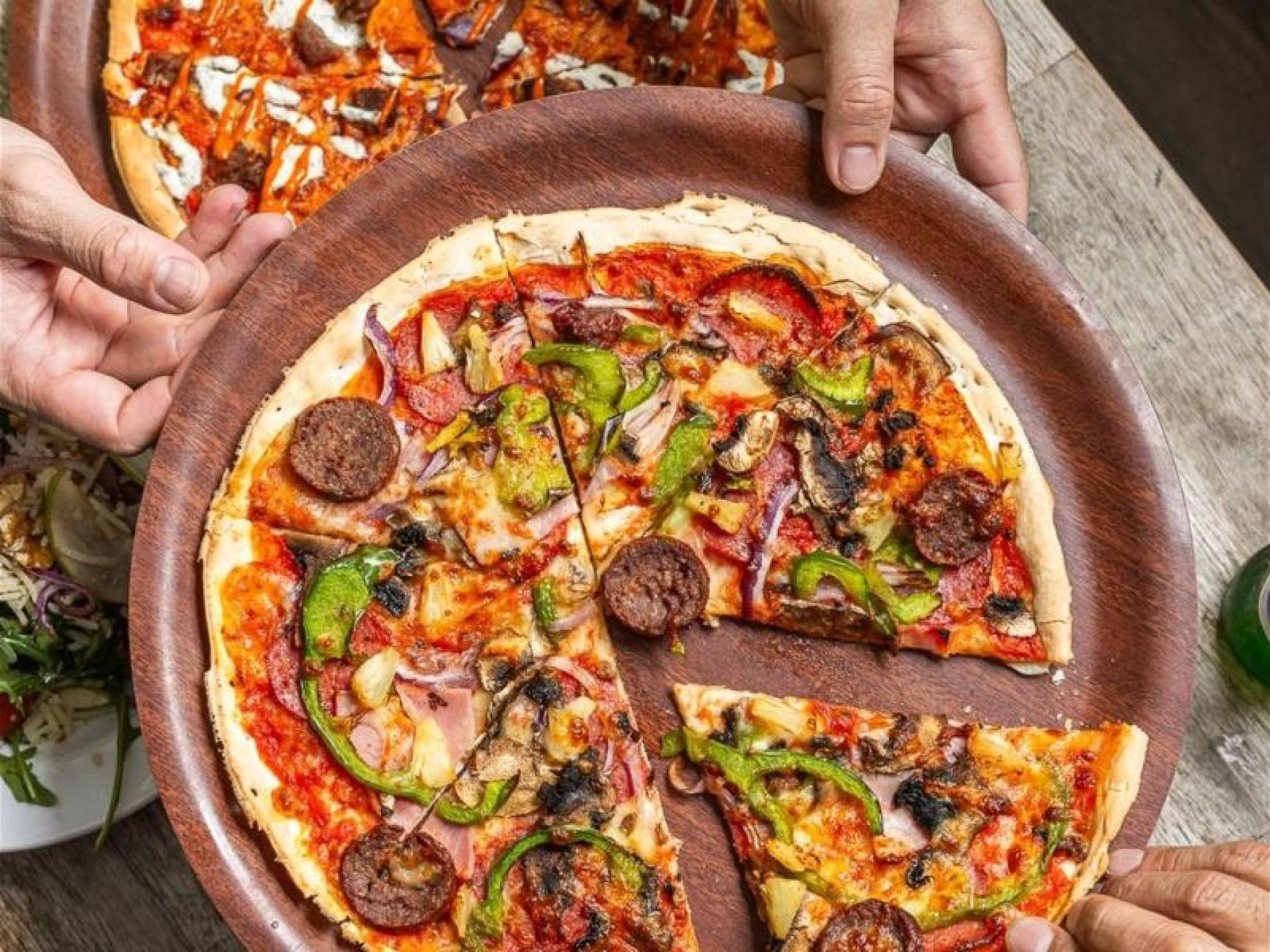 Own An Arthur's Pizza 667647 3