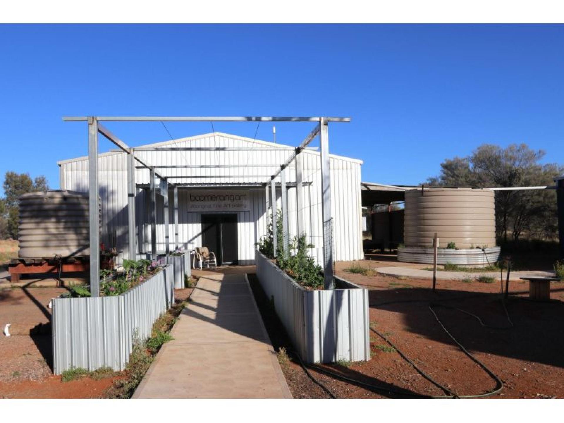 Renowned Aboriginal Art Gallery 676766 2