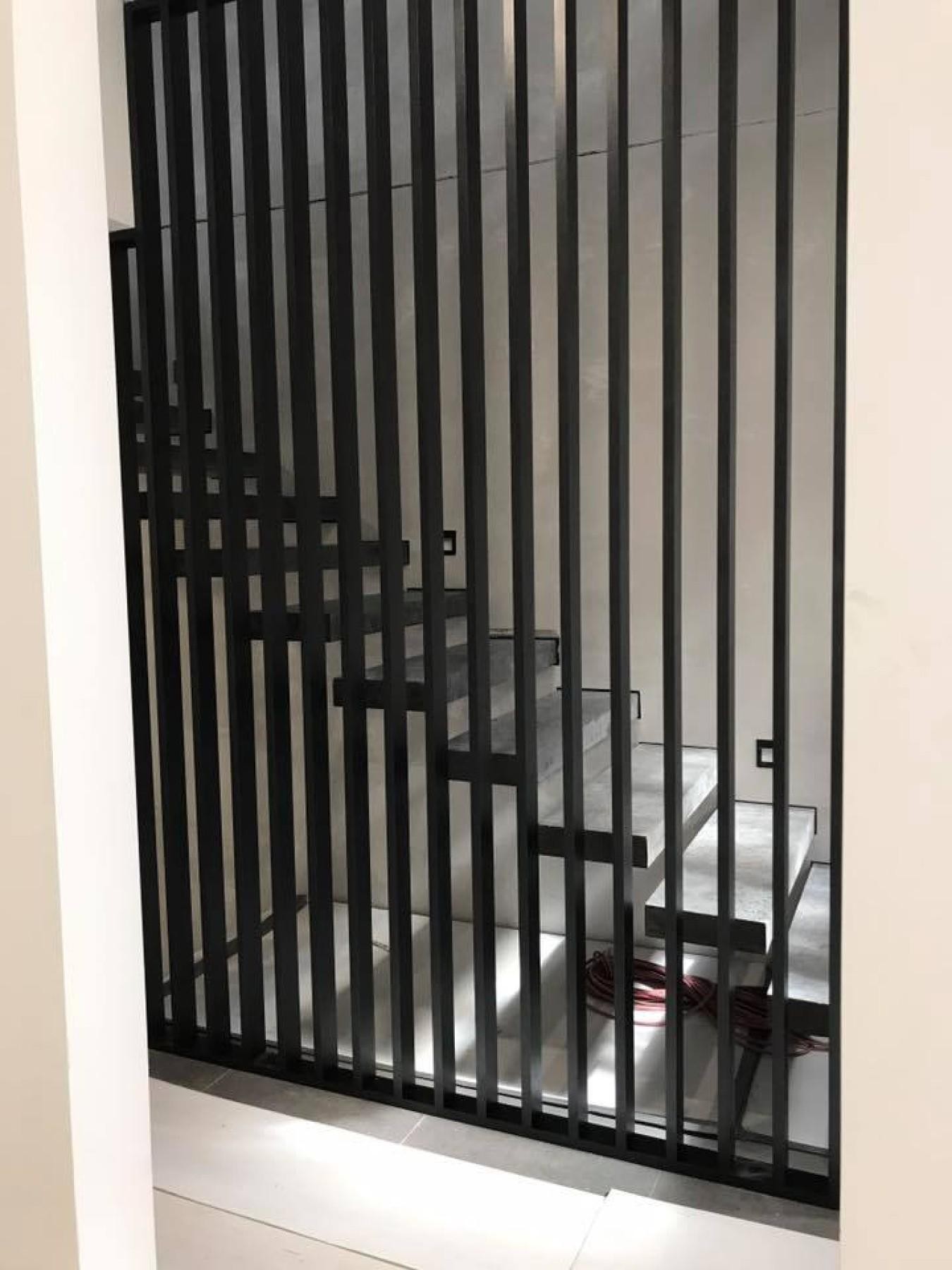 Fabrication Of Balustrades Staircases 680943 3