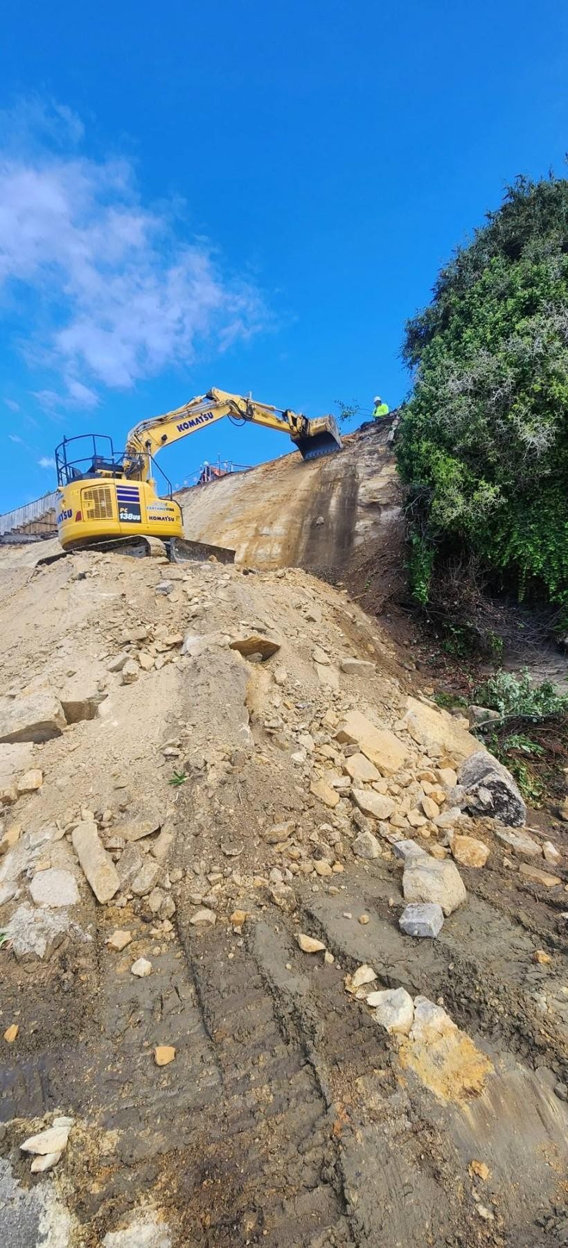 Profitable Niche Earthworks & 686578 2