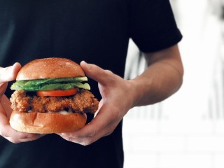 High-Turnover Burgers |20 years of Trade | Prime Strip Location | Strong Margins