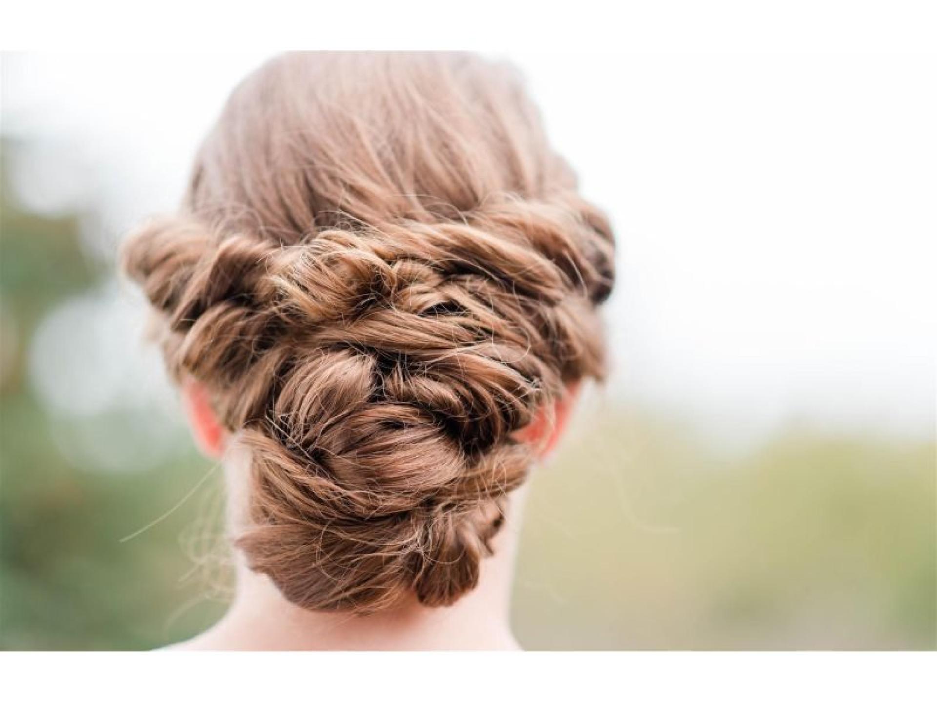 Well Established Hair Salon 686502 3