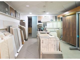 Family Owned Wholesale/ Retail Tile Business - 5933
