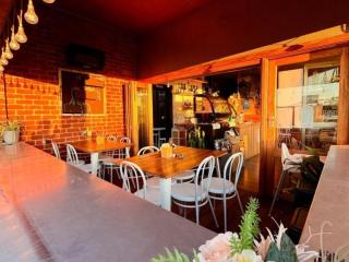 Regional Cafe & Gelato Bar (DM2508)