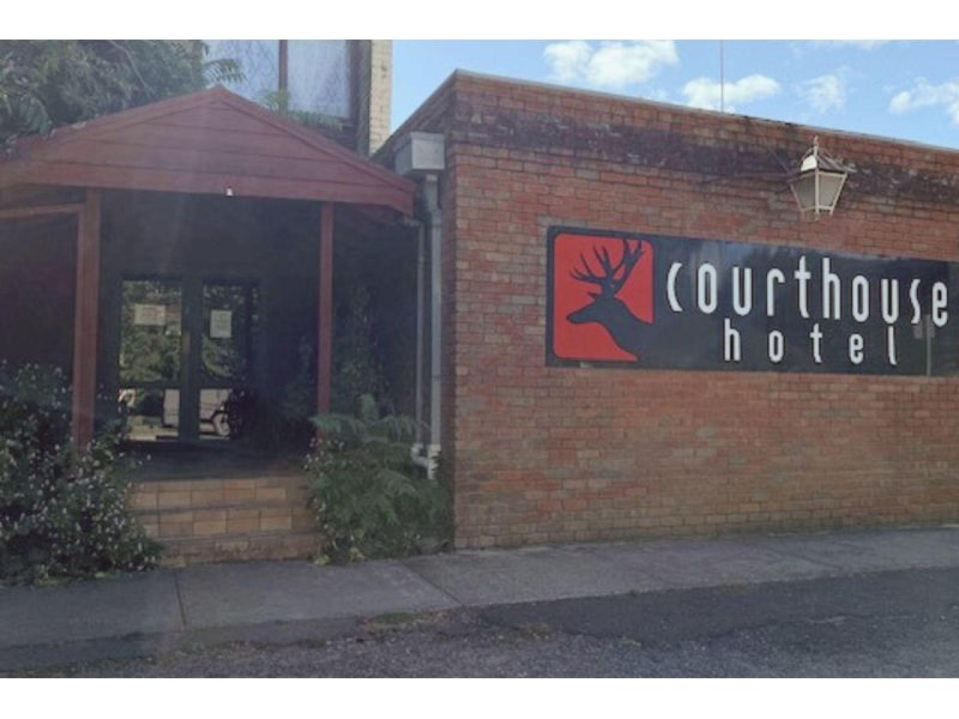 Under Offer - Court 679058 2