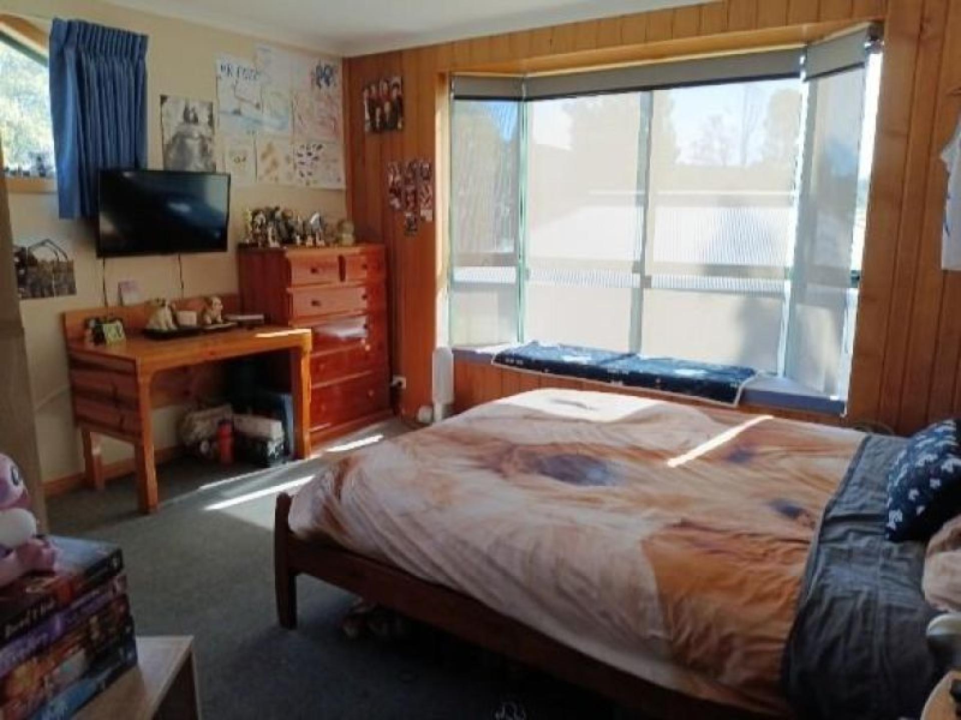 Railton Post Office - 680617 2