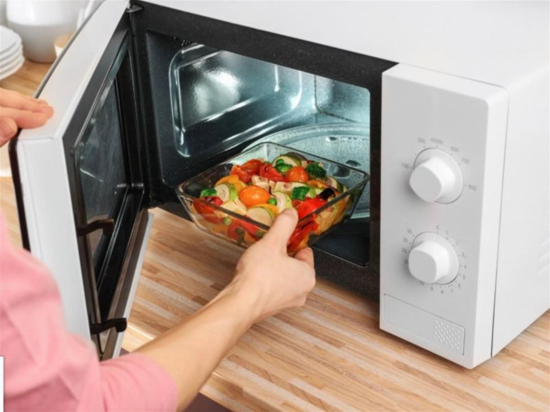 National Microwave Radiation Compliance 676370 2