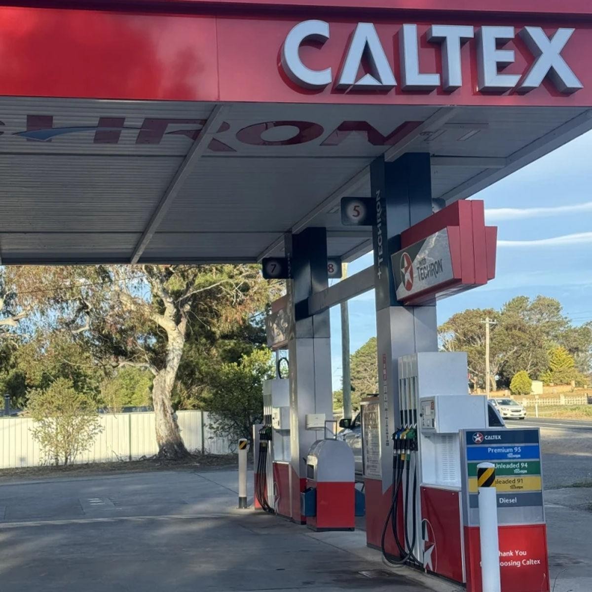High-potential Caltex Service Station 684719 2