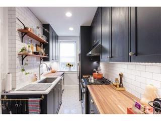 Dream Doors Kitchens - Run Under Management