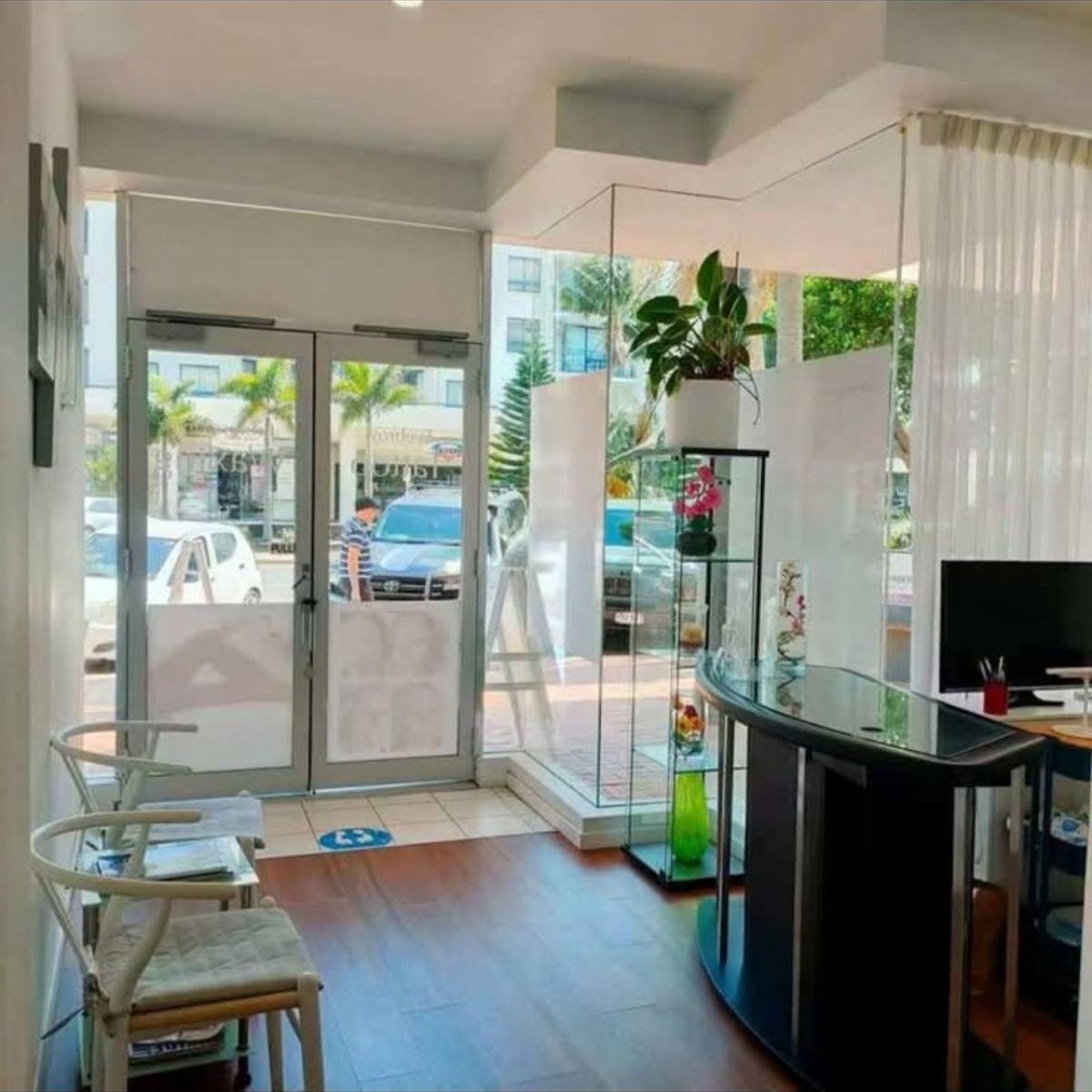 Long-standing Beauty & Massage 681064 1