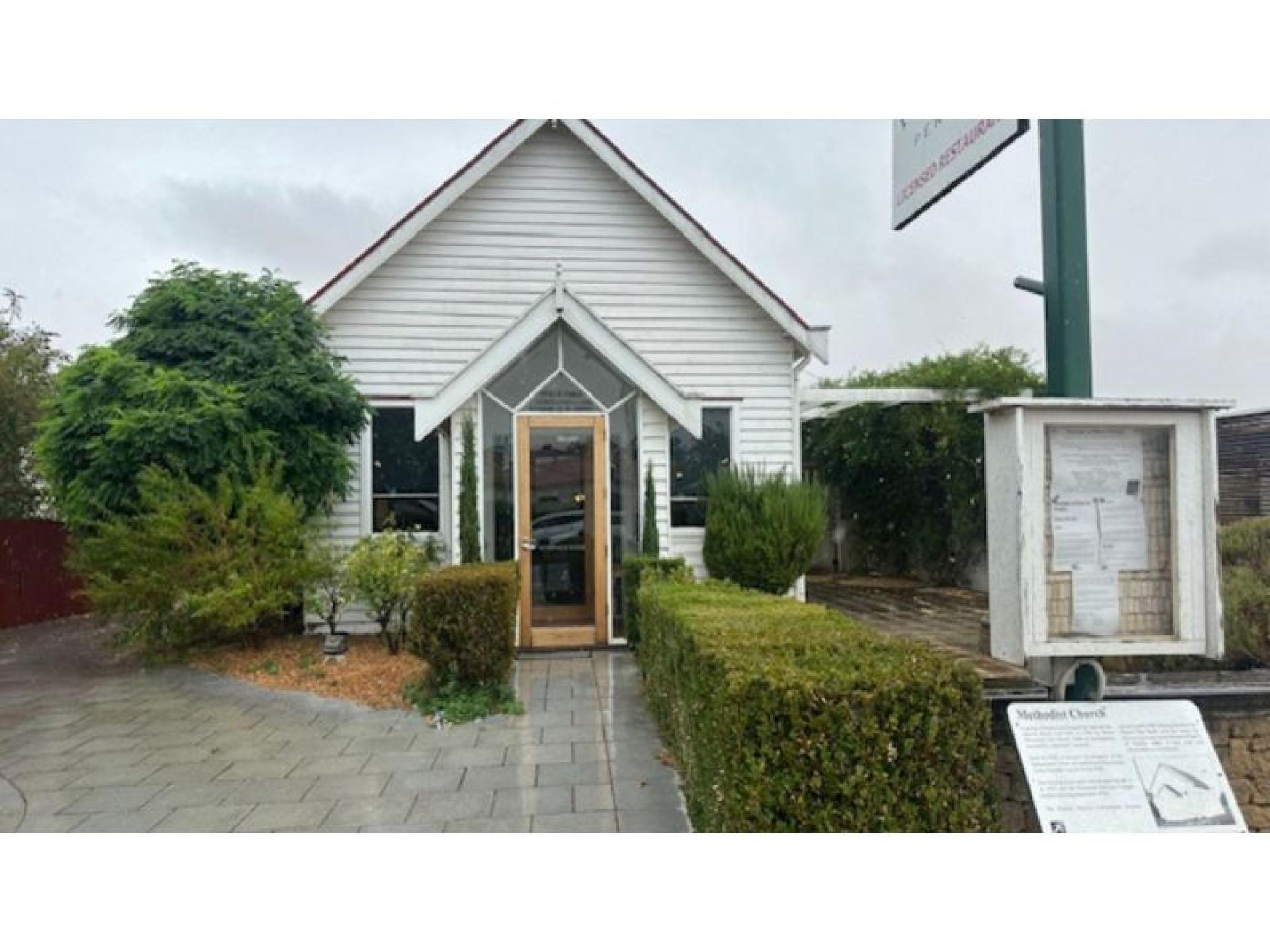 Award-winning Restaurant Opportunity In 679341 1