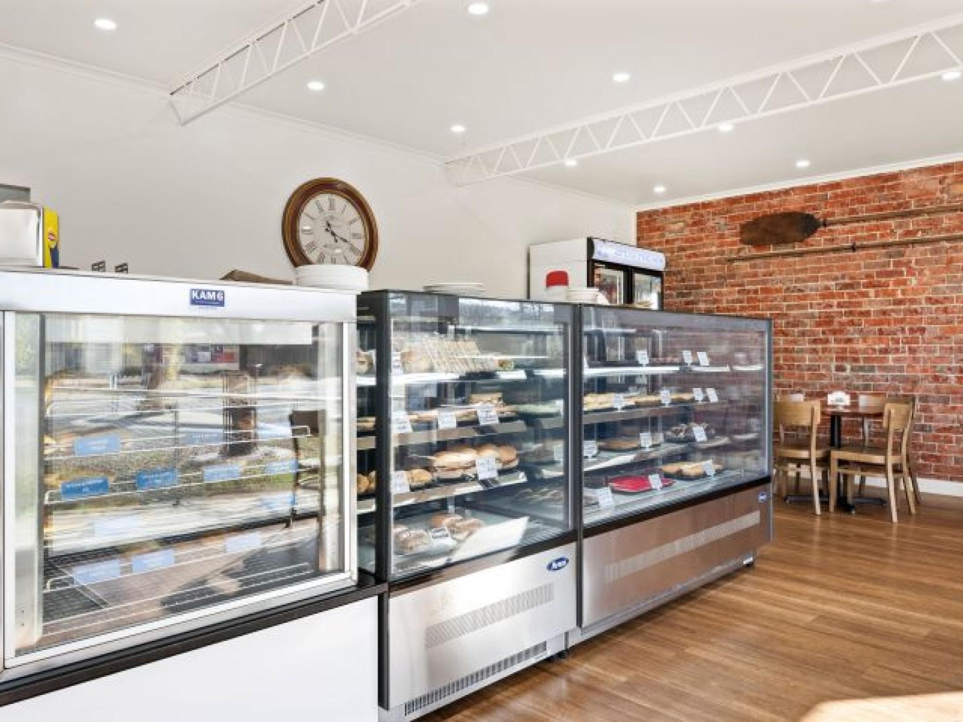 Swifts Creek Bakery 684275 3