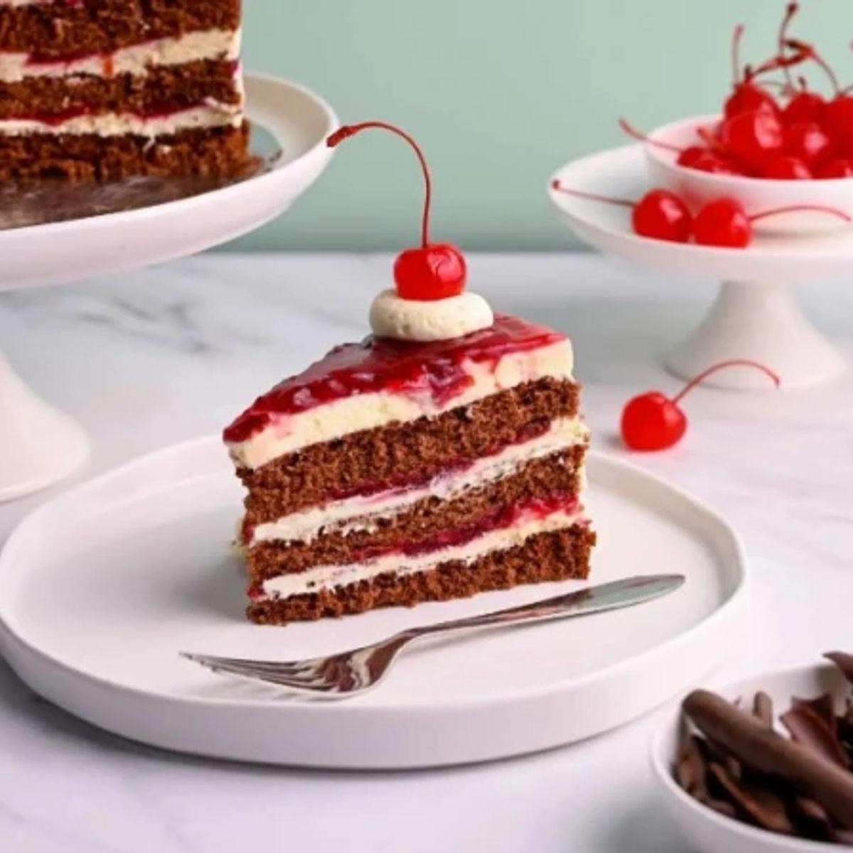 Lakelands. Time For Cake? 681036 3