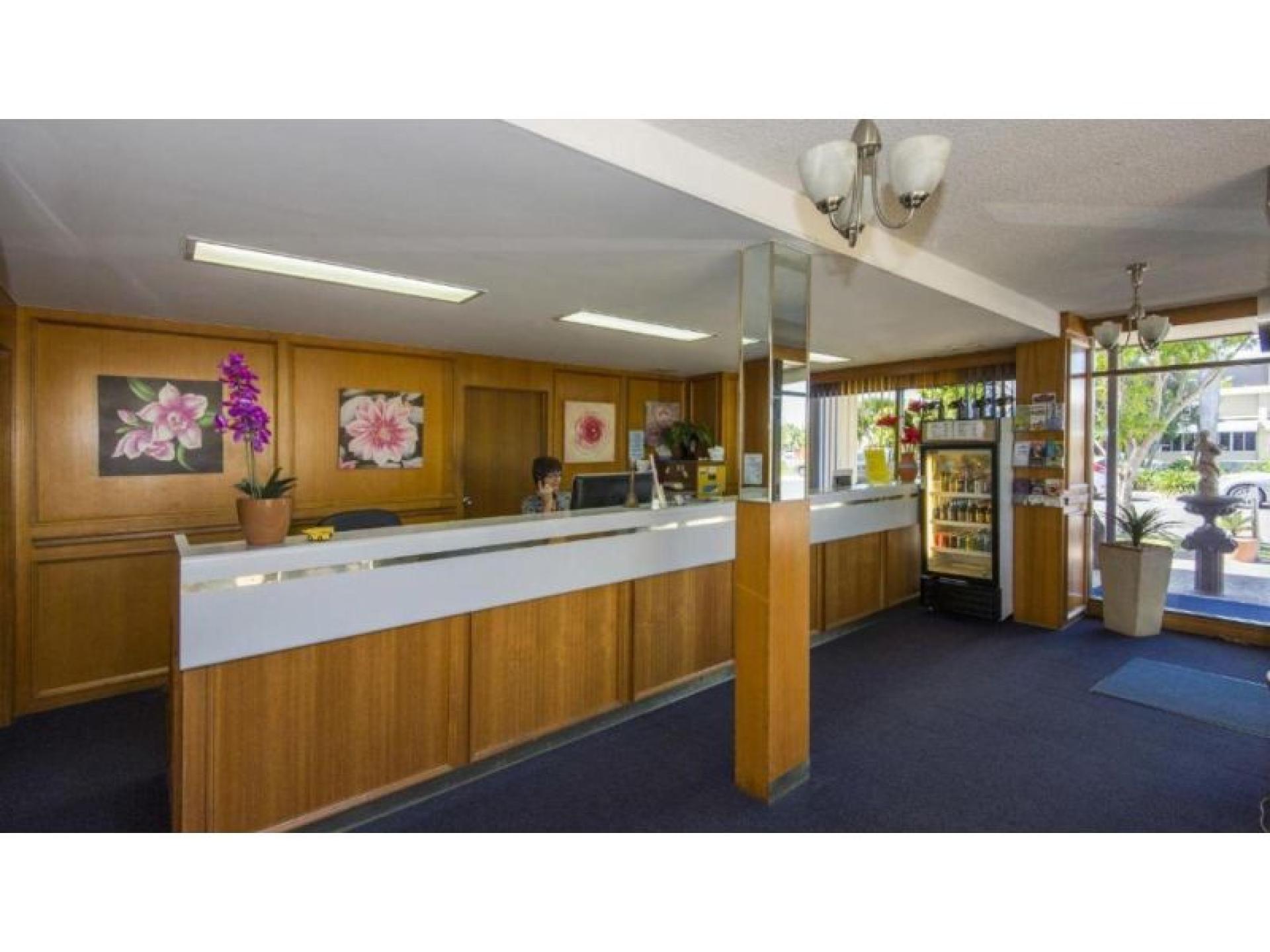 Established Mackay Cbd Motel 685254 3